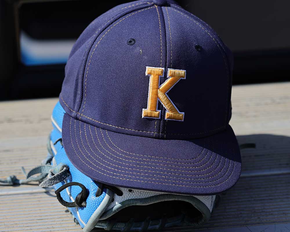 Kent State hat and glove