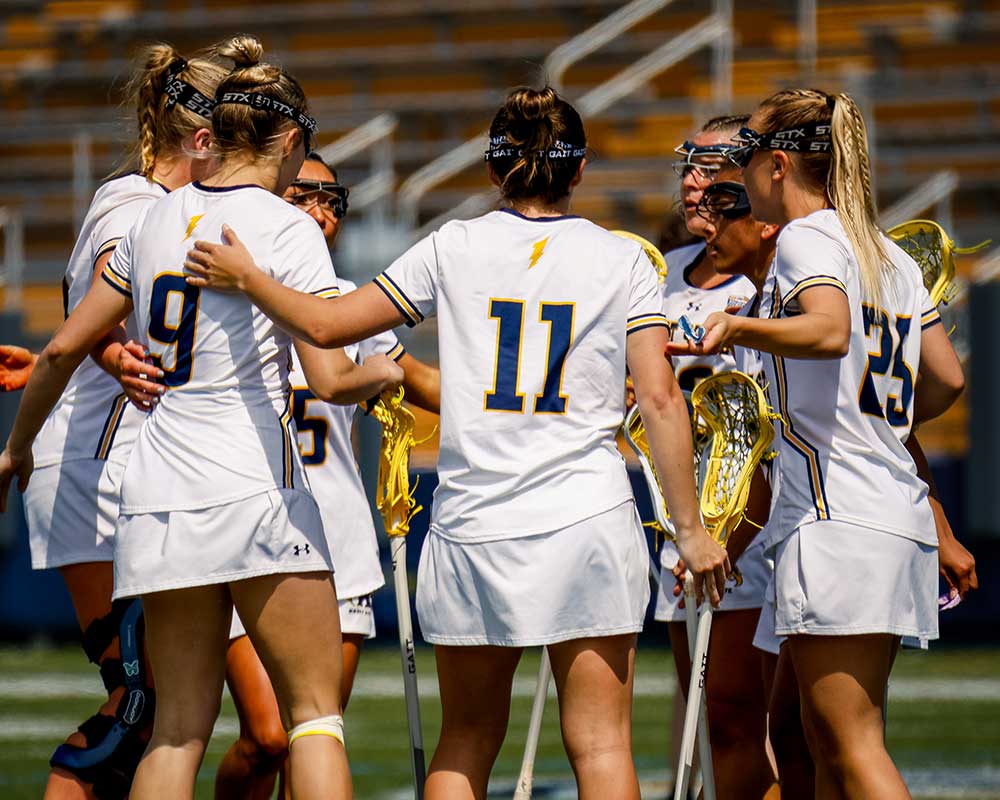 Lacrosse huddle